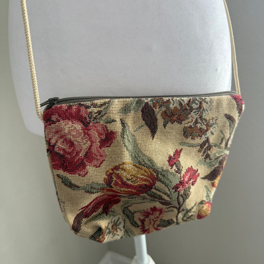 Vintage Floral Tapestry Crossbody Purse Cottagecore Boho Indie Bag - Picture 2 of 8